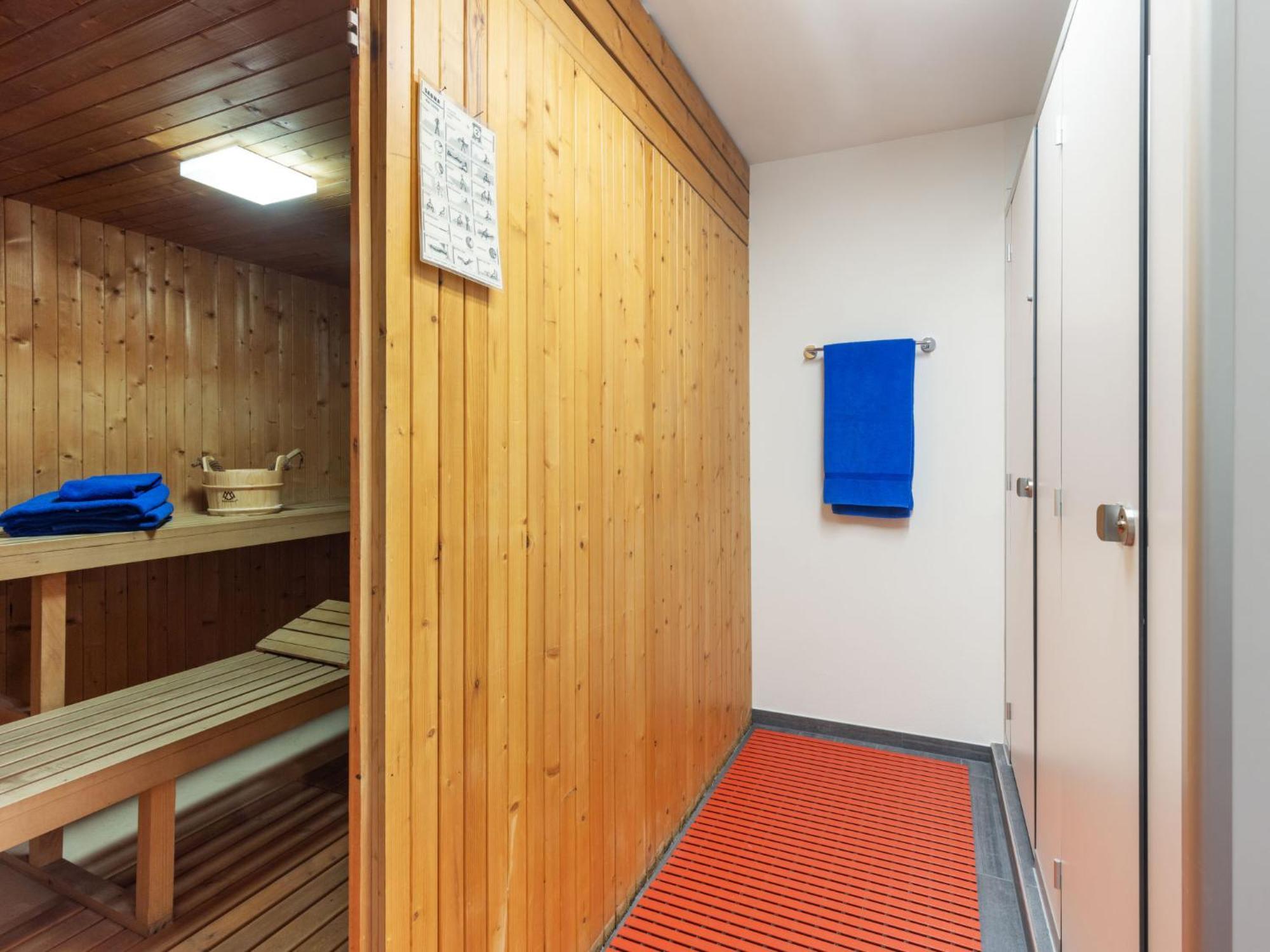 Parkareal - Utoring-13 By Interhome